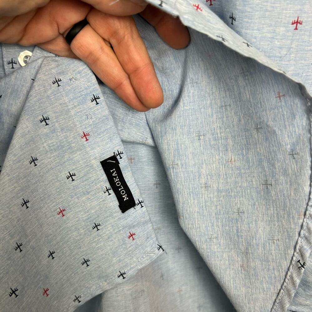 Molokai Surf Molokai Button Up Slim Fit Hawaiian … - image 5
